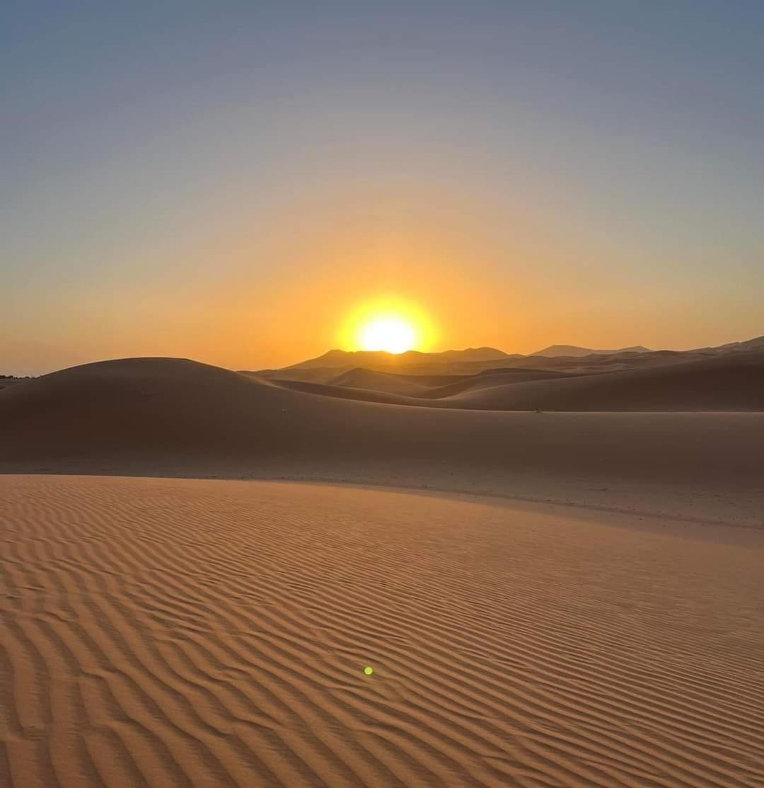 Bivouac Camel Trips Hotel Мерцуга Екстериор снимка