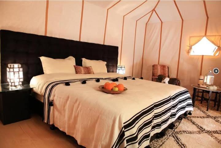 Bivouac Camel Trips Hotel Мерцуга Екстериор снимка