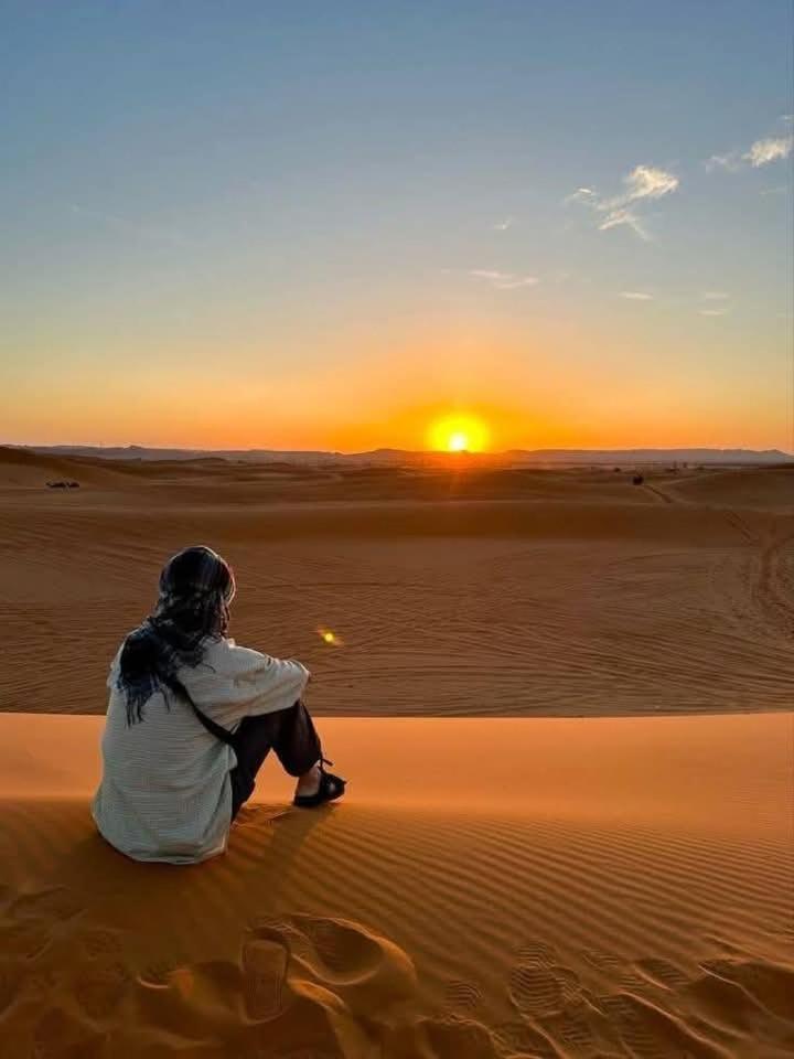 Bivouac Camel Trips Hotel Мерцуга Екстериор снимка