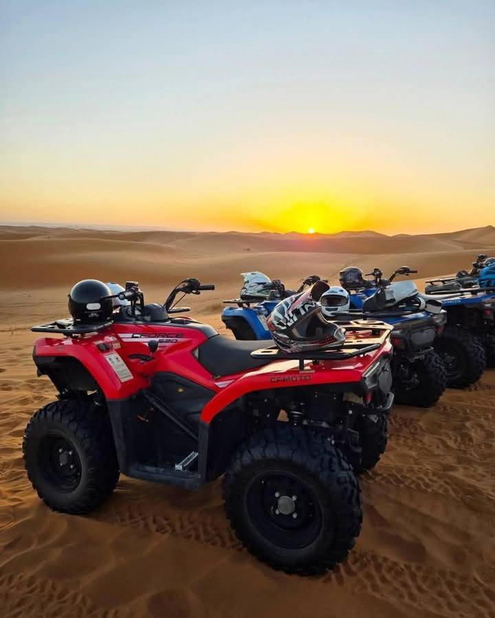 Bivouac Camel Trips Hotel Мерцуга Екстериор снимка
